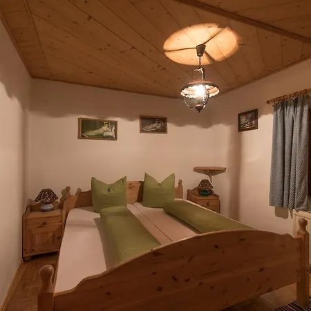 Inn Gasthof Zur Traube 3*