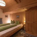 Gasthof Zur Traube Pettneu am Arlberg